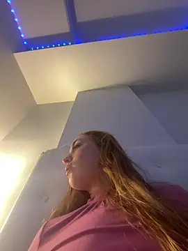 Snapshot of Sapphirelustxo chatting on 11, 5, 2026 Sapphirelustxo online show from 11, 5, 2026