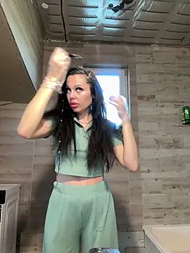 Snapshot of Alenka_ki chatting on 25, 4, 2026 Alenka ki online show from 25, 4, 2026