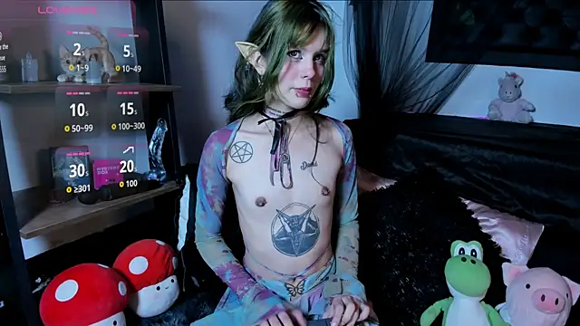 Lucy Jade online show from 11, 6, 2026