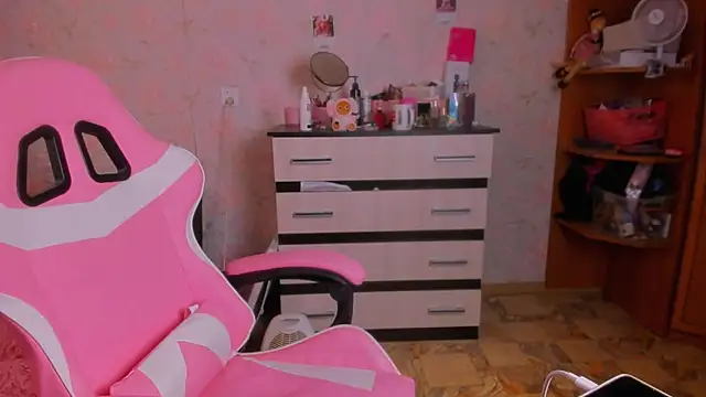 margotandyou online show from 24, 4, 2026