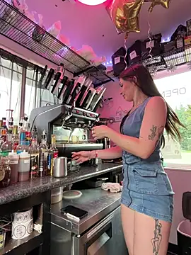 juicybootyquinn online show from 7, 5, 2026