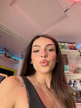 juicybootyquinn online show from 9, 7, 2026