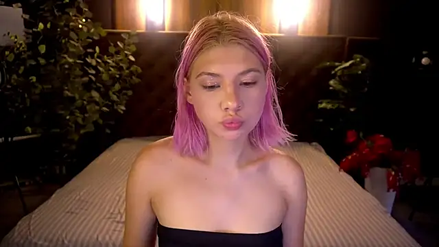 PinkyTrix online show from 20, 7, 2026