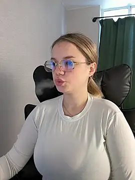 KimEvanss online show from 19, 6, 2026