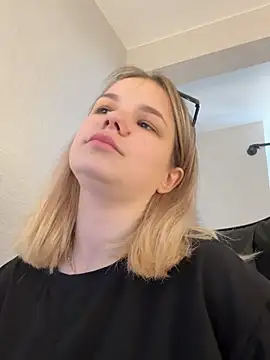 KimEvanss online show from 24, 6, 2026