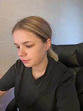 KimEvanss online show from 5, 7, 2026