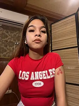 hugecock cali online show from 23, 7, 2026