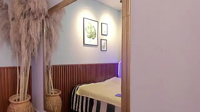 Snapshot of AMBERBENELLI chatting on 16, 4, 2026 AMBERBENELLI online show from 16, 4, 2026