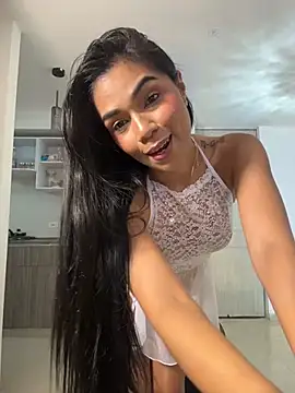 MauraGrayy online show from 7, 5, 2026