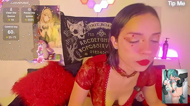 LaxiViolet online show from 13, 5, 2026