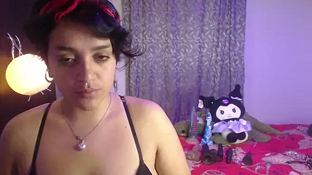 LillithMonroe online show from 16, 4, 2026