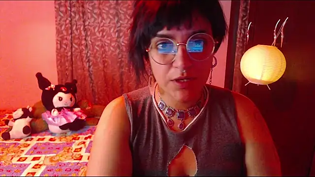 LillithMonroe online show from 23, 4, 2026