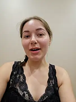 Doris2222 online show from 22, 4, 2026