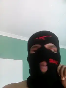 Snapshot of Heizelb chatting on 14, 4, 2026 Heizelb online show from 14, 4, 2026