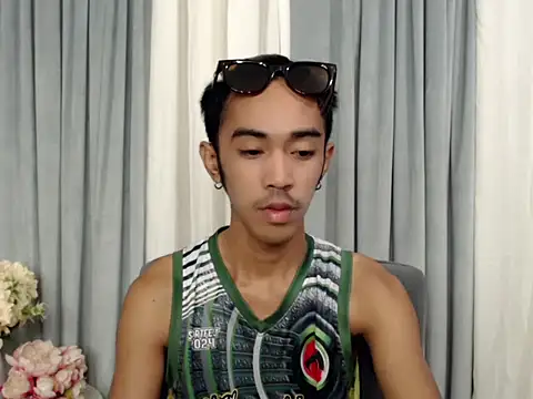 crocodale online show from 14, 4, 2026