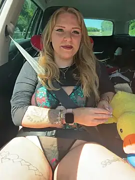 Tiffy Rosee online show from 25, 5, 2026