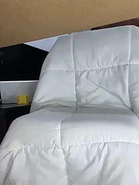 Punheteiroviciado online show from 16, 4, 2026