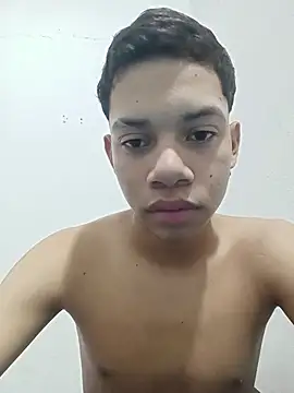 Snapshot of curious_straight_guy chatting on 23, 5, 2026 curious straight guy online show from 23, 5, 2026