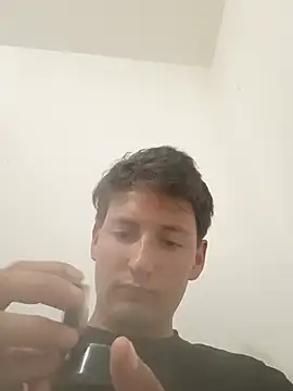 welltommy2001 online show from 18, 7, 2026