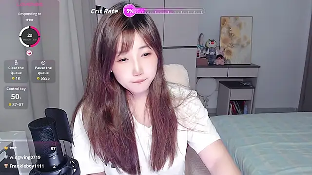 Snapshot of MissBunny_2026 chatting on 25, 4, 2026 MissBunny 2026 online show from 25, 4, 2026