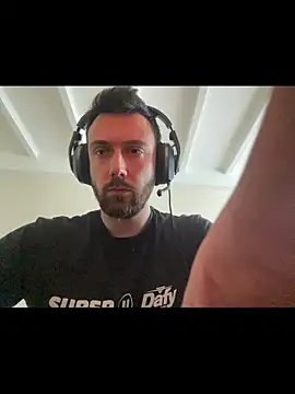 Snapshot of max4816 chatting on 13, 4, 2026 max4816 online show from 13, 4, 2026