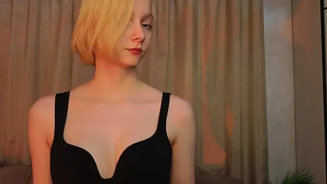 sweet lynx online show from 15, 4, 2026