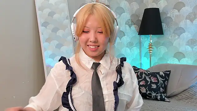 AzureMimi online show from 23, 4, 2026