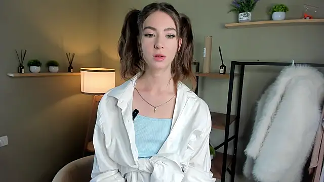 Peaches Peaches online show from 3, 5, 2026