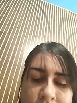 Luna-elle online show from 15, 4, 2026