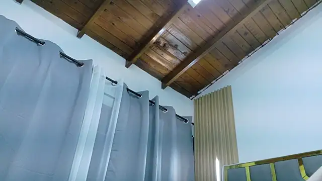 Leo Miller  online show from 25, 4, 2026