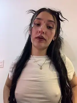 NickieCute- online show from 28, 4, 2026