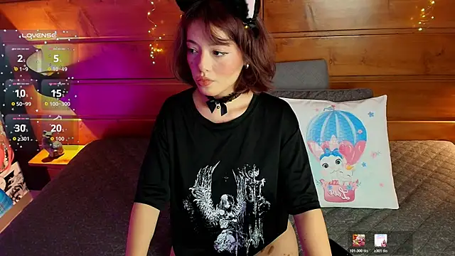 lily reeds online show from 25, 7, 2026