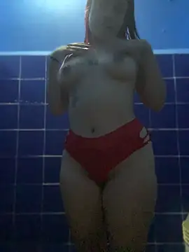 Snapshot of sara2512 chatting on 15, 4, 2026 sara2512 online show from 15, 4, 2026