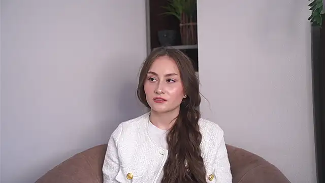 Snapshot of LarueRehling chatting on 14, 4, 2026 LarueRehling online show from 14, 4, 2026