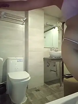 jellyyynspicyyy online show from 24, 4, 2026