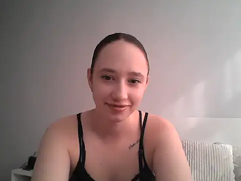 Snapshot of DarkMirel chatting on 23, 4, 2026 DarkMirel online show from 23, 4, 2026