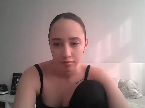 Snapshot of DarkMirel chatting on 27, 4, 2026 DarkMirel online show from 27, 4, 2026
