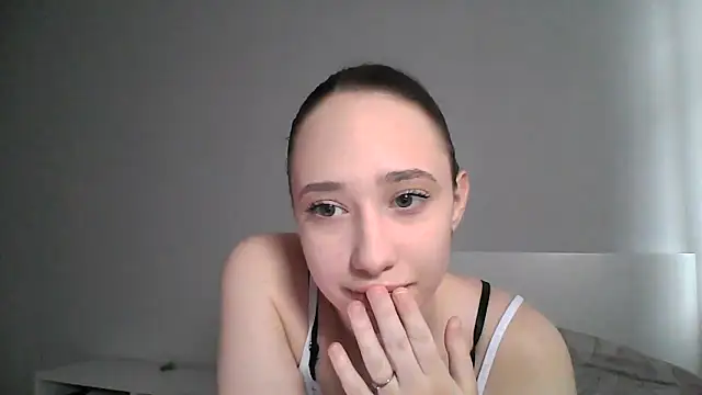 Snapshot of DarkMirel chatting on 18, 5, 2026 DarkMirel online show from 18, 5, 2026