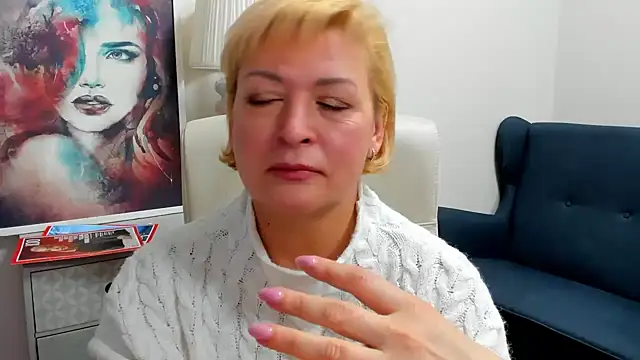 luna xfantasy online show from 14, 4, 2026