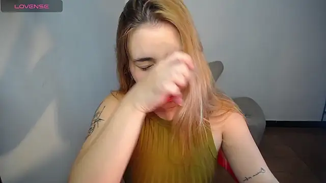 Ambar lynn01 online show from 19, 6, 2026