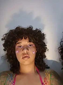 Chloe and Violeta online show from 1, 8, 2026
