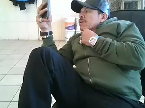 Snapshot of Oskr2024XXX chatting on 2, 2, 2025 Oskr2024XXX online show from 2, 2, 2025