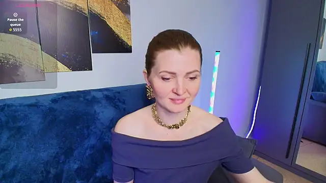 Liza  Evans online show from 28, 7, 2026