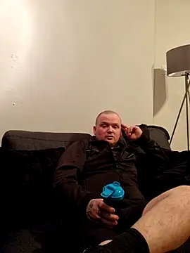 P4YNE online show from 28, 4, 2026