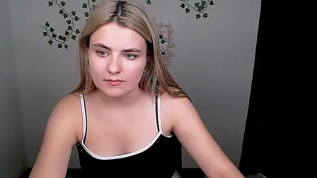 shy sabrina   online show from 7, 7, 2026