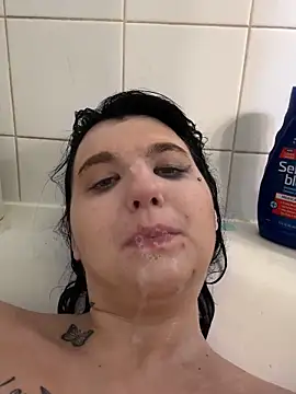 Courtneysinclair online show from 19, 4, 2026