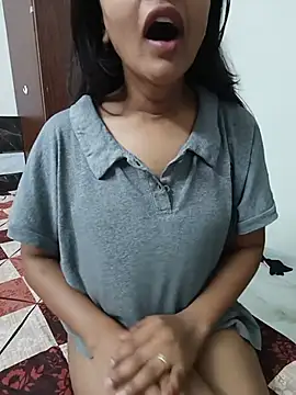 babe shikha online show from 4, 8, 2026