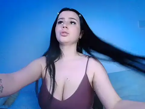 MicheyyAdam online show from 23, 4, 2026