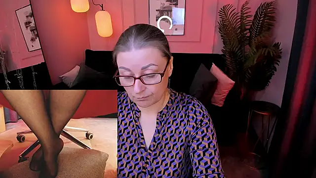 Snapshot of Alexandra_Kind chatting on 29, 4, 2026 Alexandra Kind online show from 29, 4, 2026
