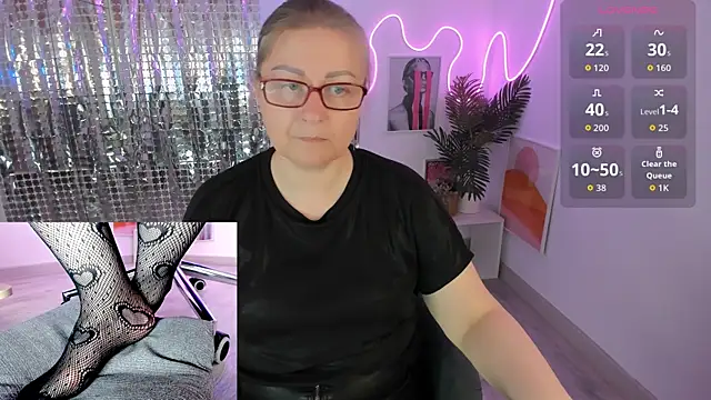 Snapshot of Alexandra_Kind chatting on 22, 5, 2026 Alexandra Kind online show from 22, 5, 2026